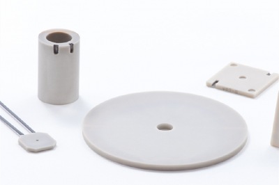 加工氮化鋁陶瓷加熱盤(pán)用那種設(shè)備